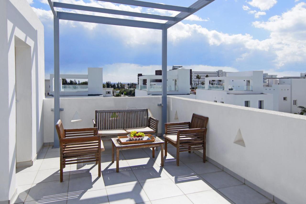 Villa Nissinia - Nissi Beach Area Ajía Nápa Kültér fotó