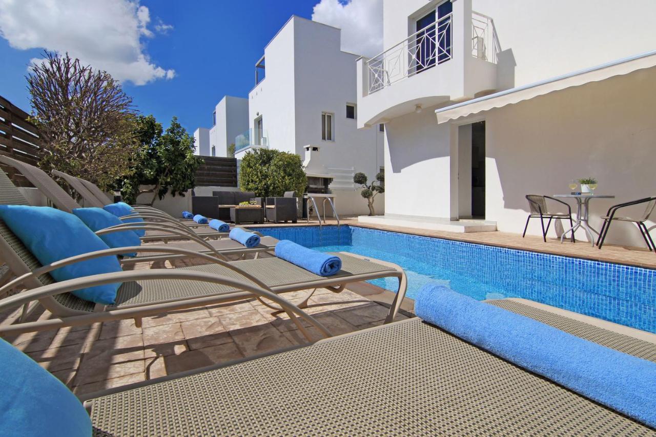 Villa Nissinia - Nissi Beach Area Ajía Nápa Kültér fotó