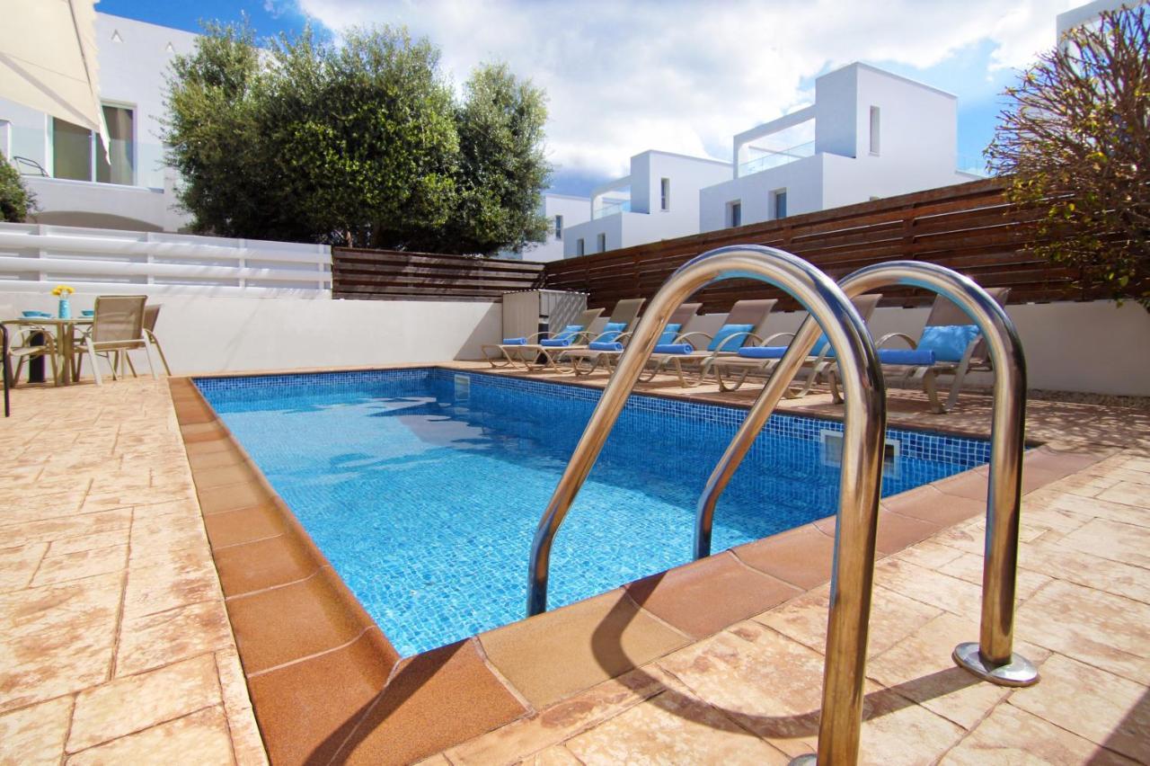 Villa Nissinia - Nissi Beach Area Ajía Nápa Kültér fotó