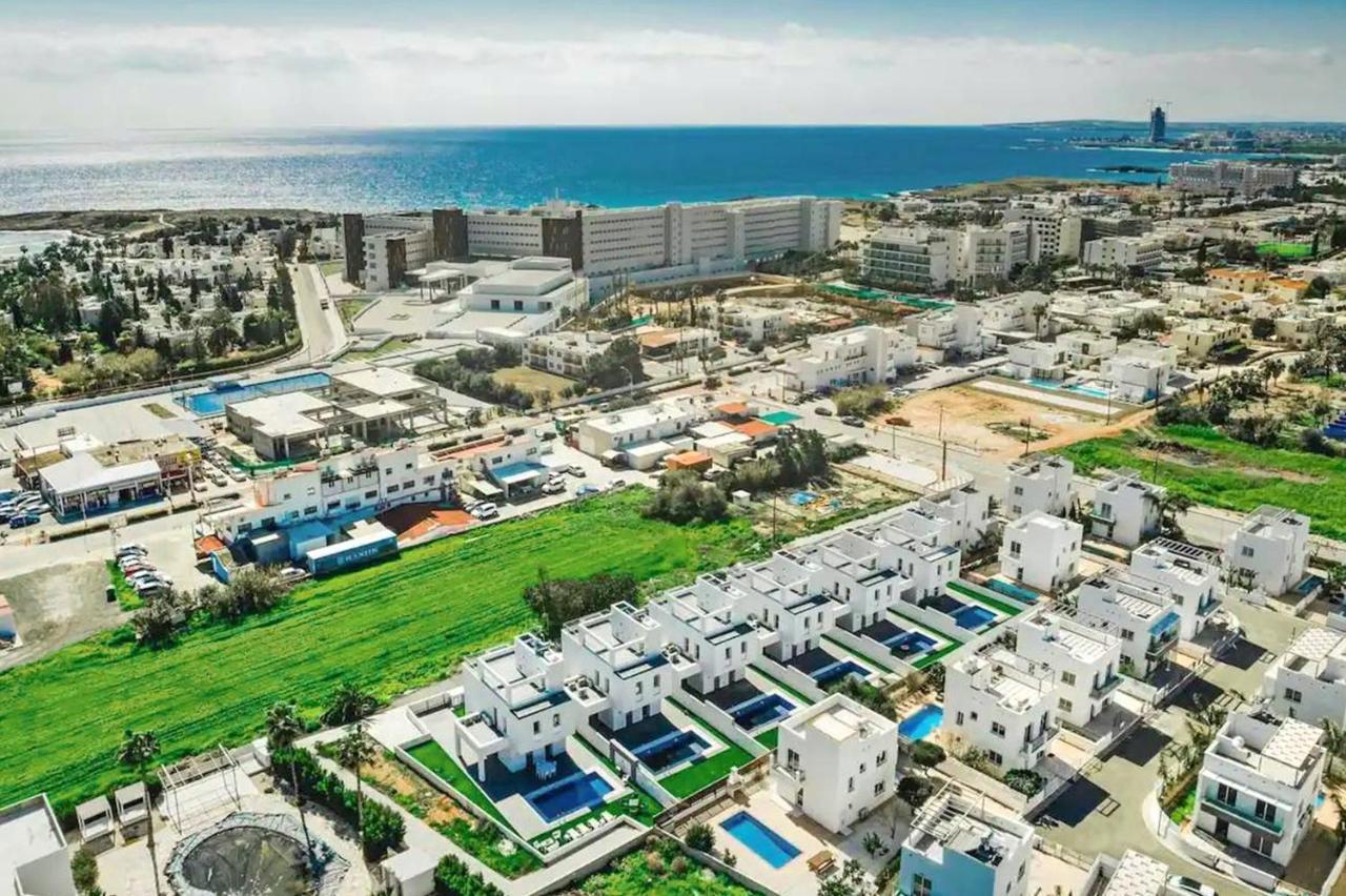 Villa Nissinia - Nissi Beach Area Ajía Nápa Kültér fotó